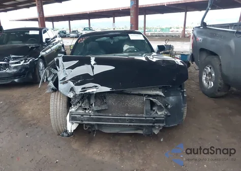 2017 Ford Mustang V6 из США, поврежденный, VIN 1FA6P8AM5H5312888